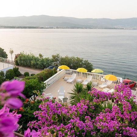 Villa Fjaba - By The Sea - With The Big Terraces & Great Sea View Trogir Eksteriør bilde