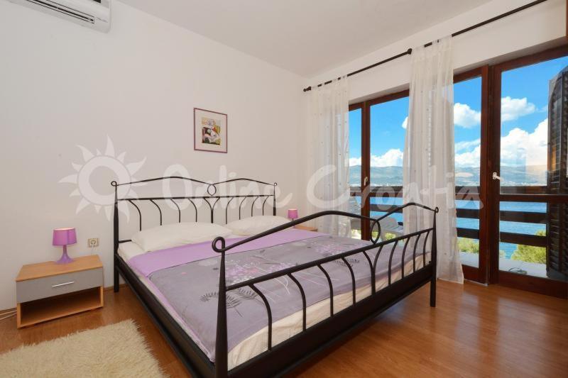 Villa Fjaba - By The Sea - With The Big Terraces & Great Sea View Trogir Eksteriør bilde