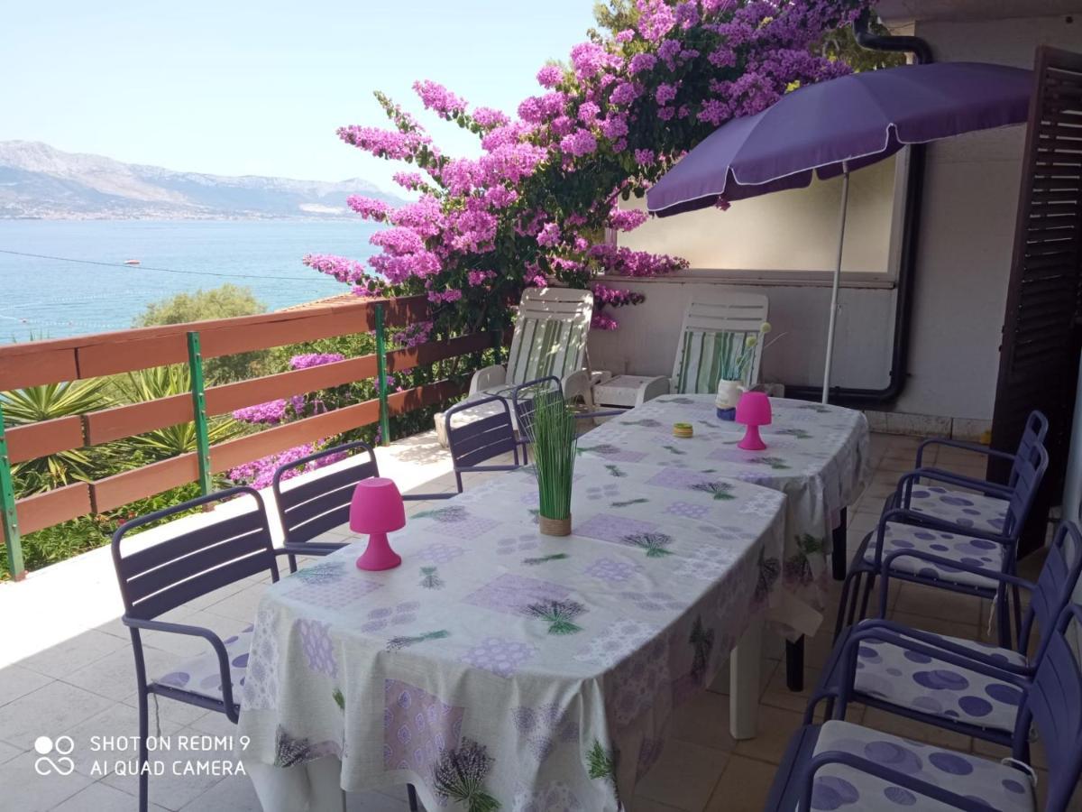 Villa Fjaba - By The Sea - With The Big Terraces & Great Sea View Trogir Eksteriør bilde