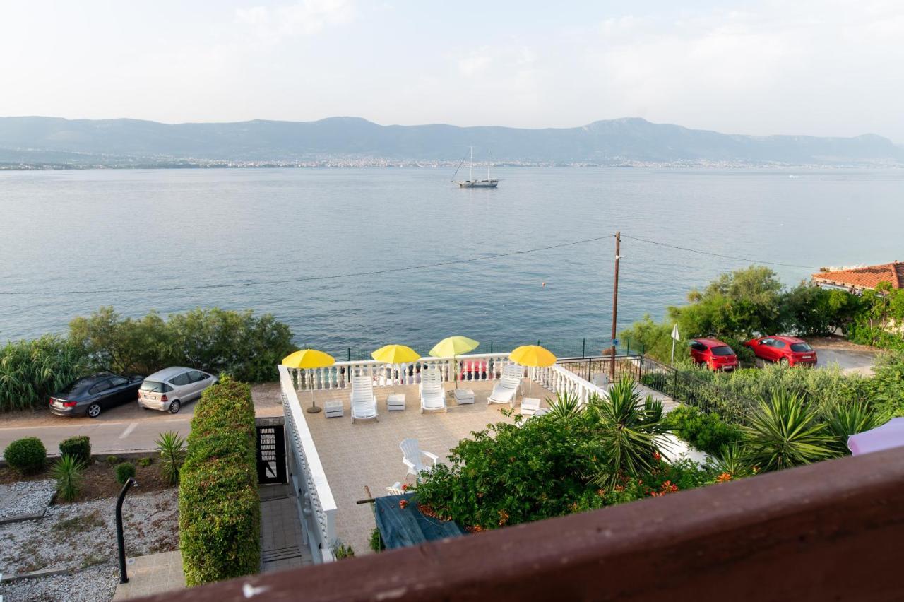 Villa Fjaba - By The Sea - With The Big Terraces & Great Sea View Trogir Eksteriør bilde