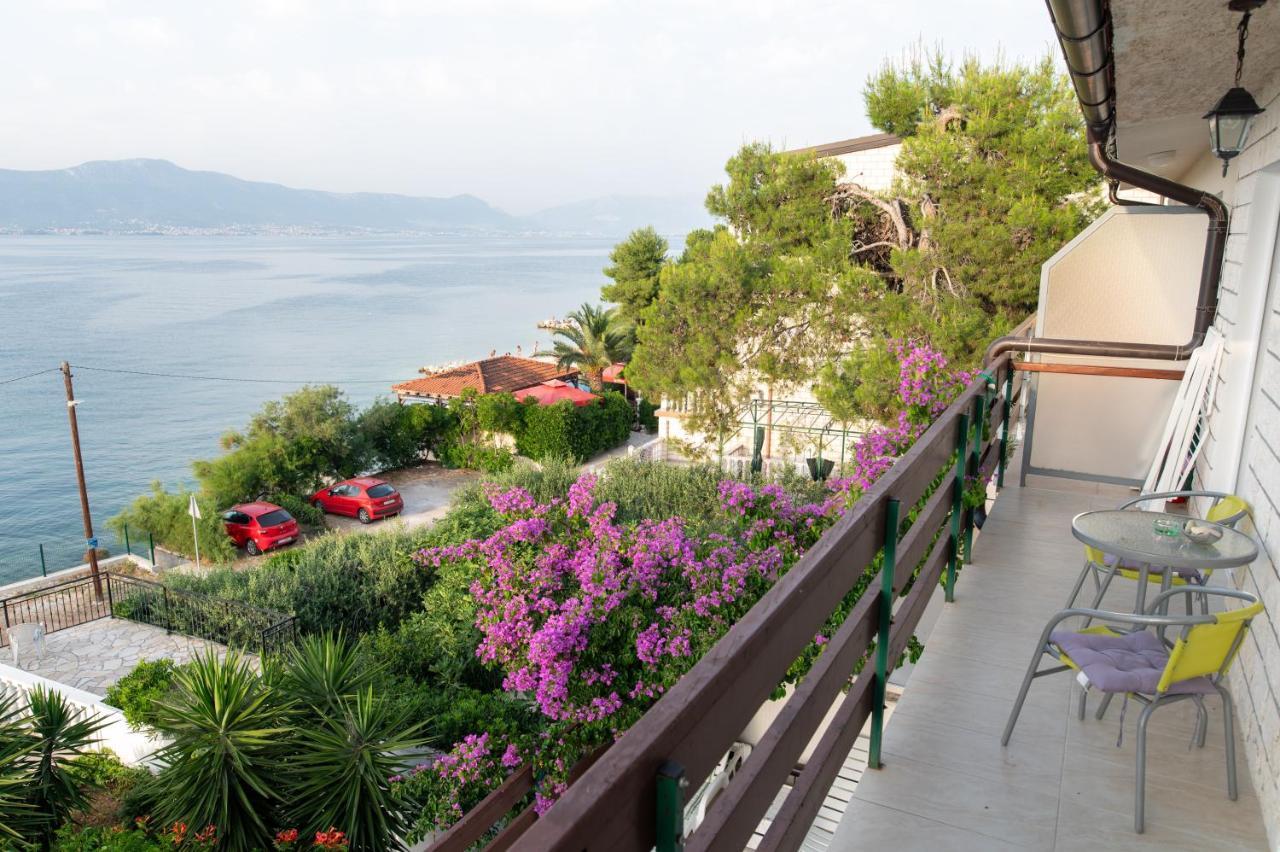 Villa Fjaba - By The Sea - With The Big Terraces & Great Sea View Trogir Eksteriør bilde