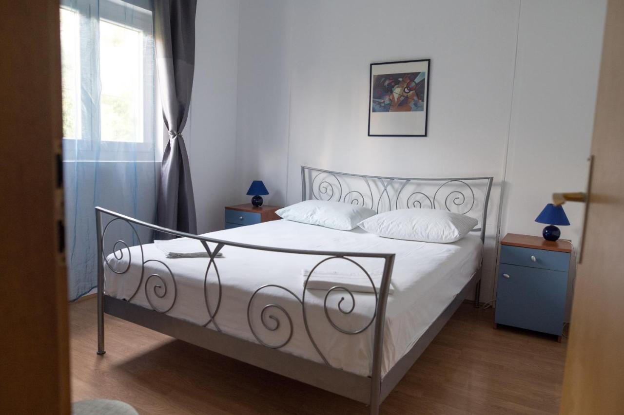 Villa Fjaba - By The Sea - With The Big Terraces & Great Sea View Trogir Eksteriør bilde