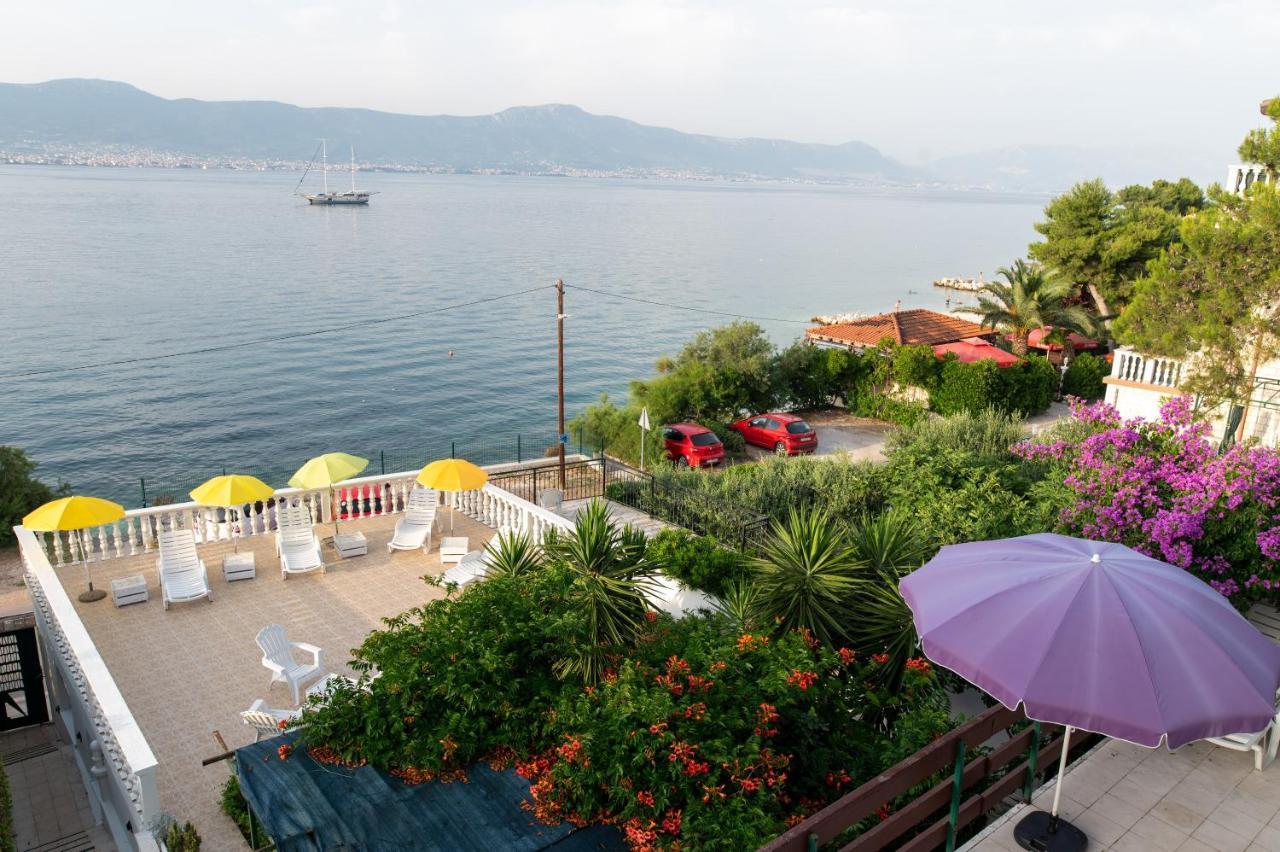 Villa Fjaba - By The Sea - With The Big Terraces & Great Sea View Trogir Eksteriør bilde