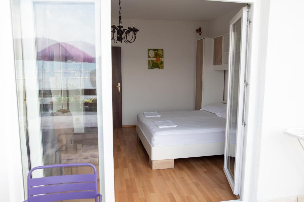Villa Fjaba - By The Sea - With The Big Terraces & Great Sea View Trogir Eksteriør bilde