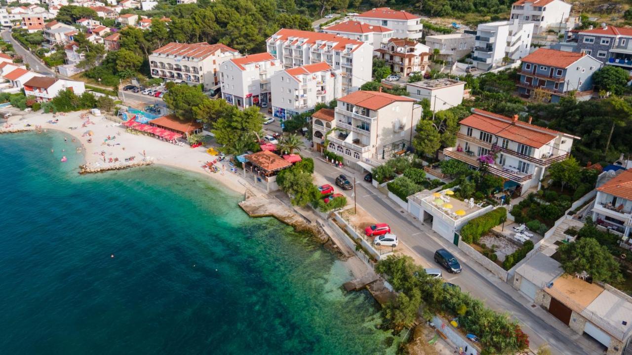 Villa Fjaba - By The Sea - With The Big Terraces & Great Sea View Trogir Eksteriør bilde