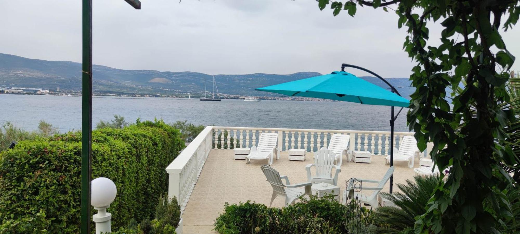 Villa Fjaba - By The Sea - With The Big Terraces & Great Sea View Trogir Eksteriør bilde